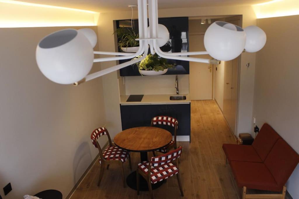 Apartamento Por Temporada Centro Diseno Madrid Exterior foto